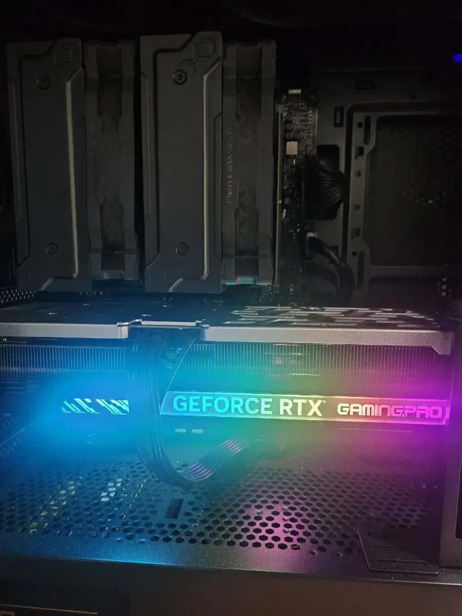 7800X3D + RTX4080 초고사양 PC